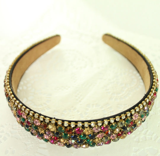 Rhinestone inlaid headband

yncf11-ve